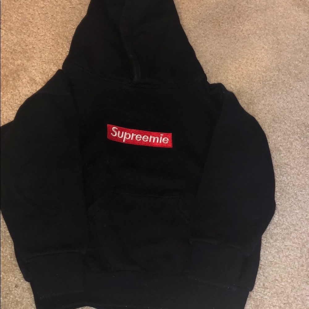 Rare hoodie don’t pass it up
